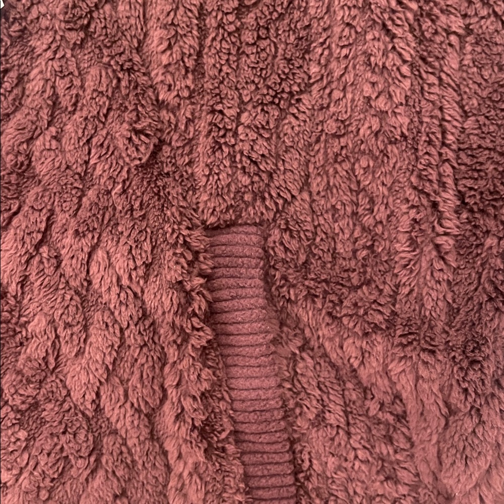 American Eagle Burgundy Textured Jacket - Picture 4 of 4